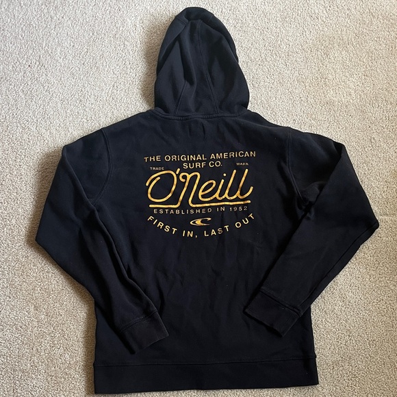 O'Neill Other - O'Neill Black Sweatshirt with Gold Print